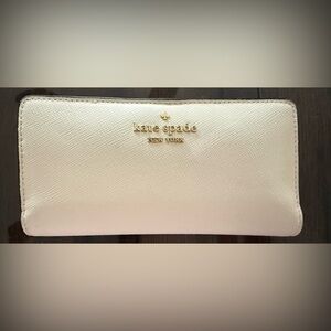Kate Spade Elegant Cream Wallet